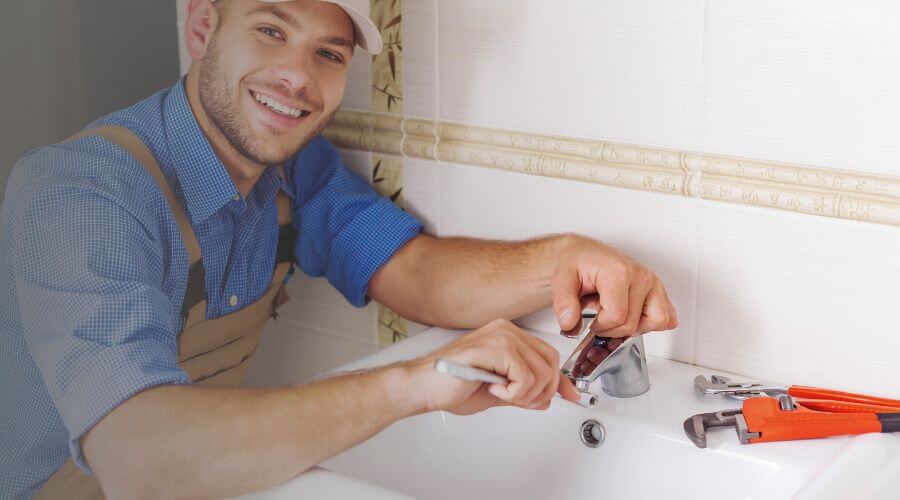 Handle or spout repair in Amasa, MI